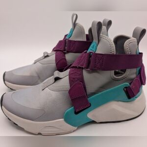 Nike Air Huarache City  Gray and Purple High-Top Sneakers Sz 10